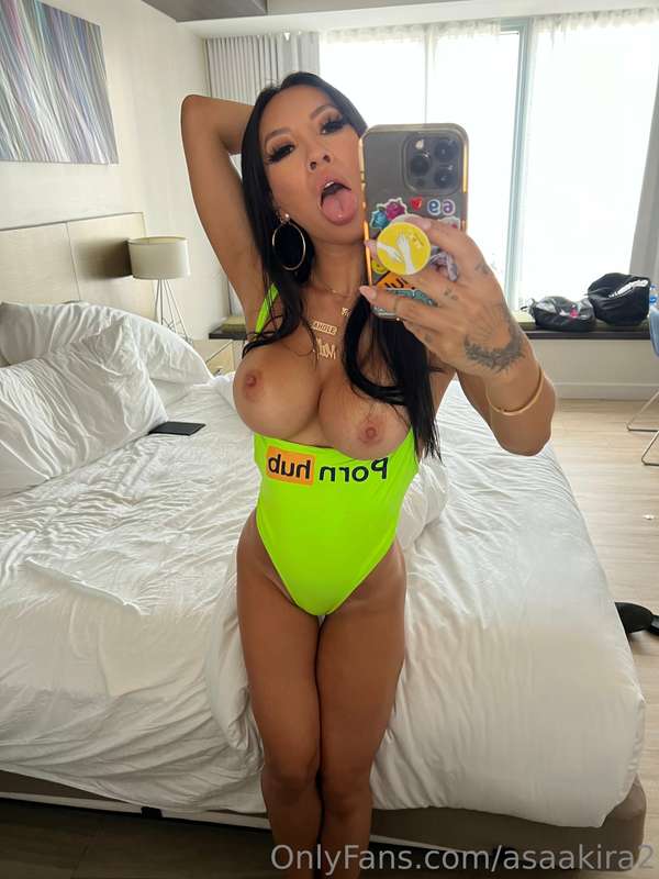 Foto 22 de Asa Akira en Tocromo