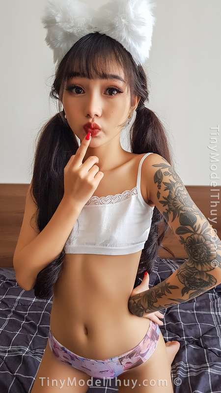tinymodelthuy image #7