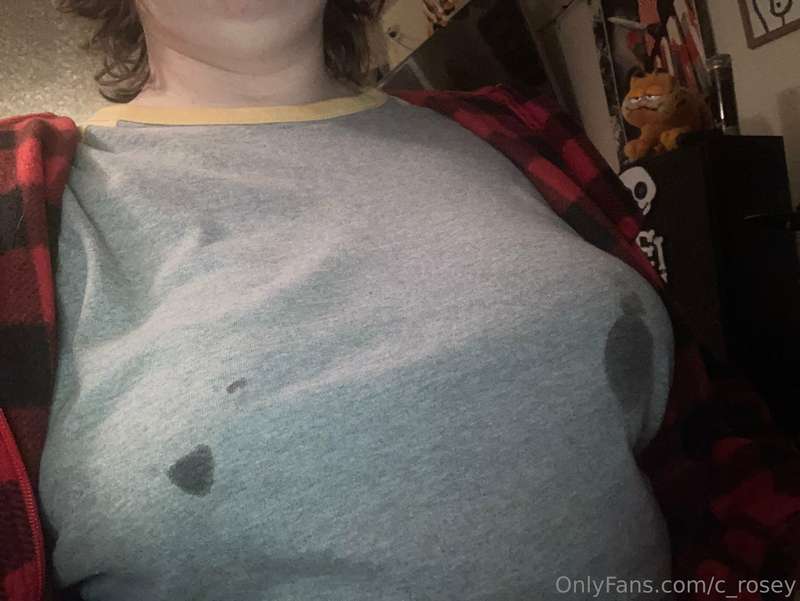 So wet! Wanna watch it happen? Message me!
