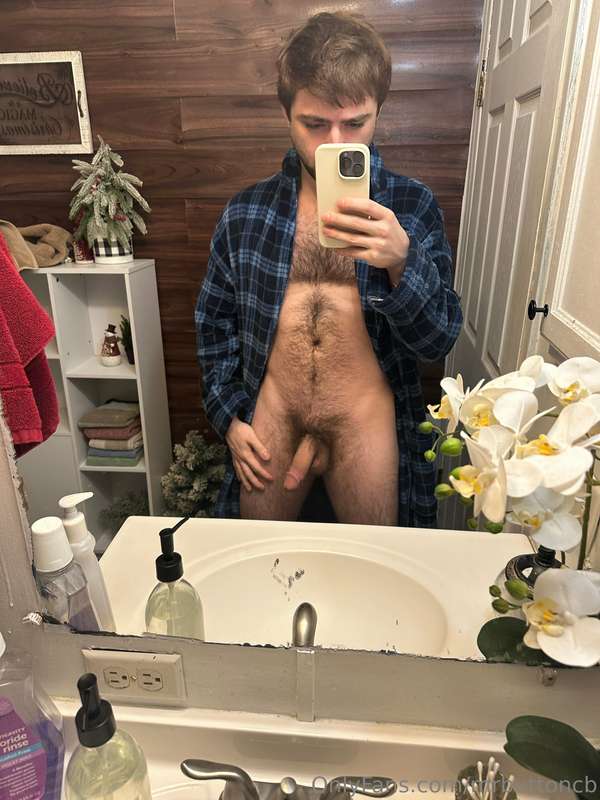 mrbuttoncb image #3
