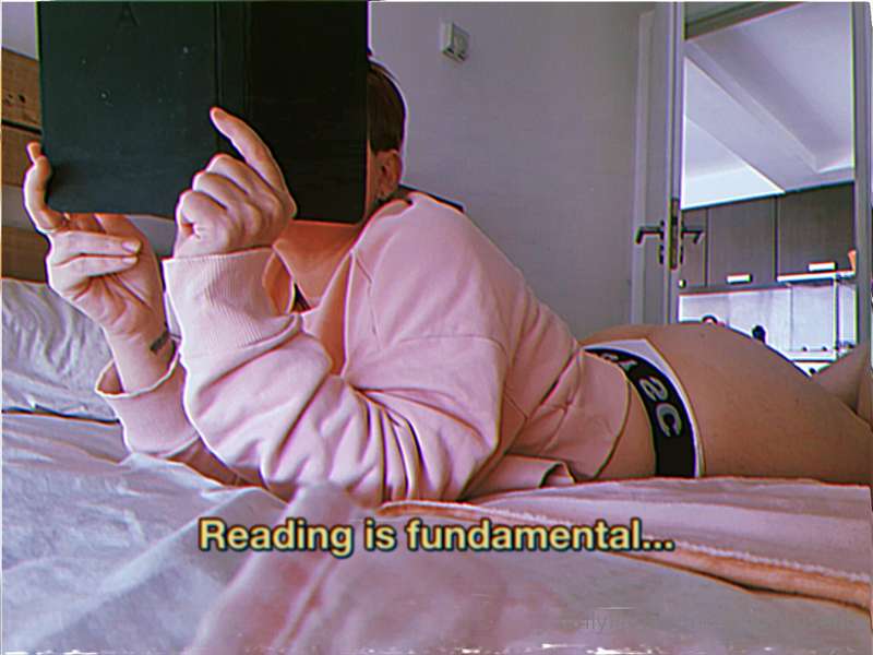 📖👓