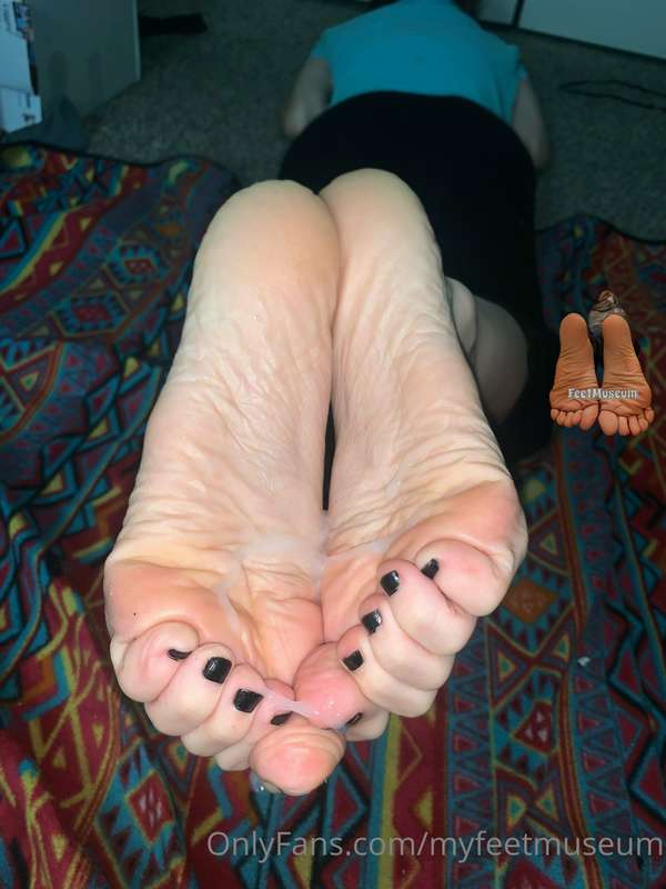 The aftermath after Sexytink22 from IG giving me a footjob.
