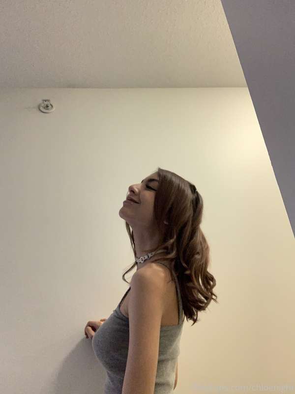 chloenight image #3