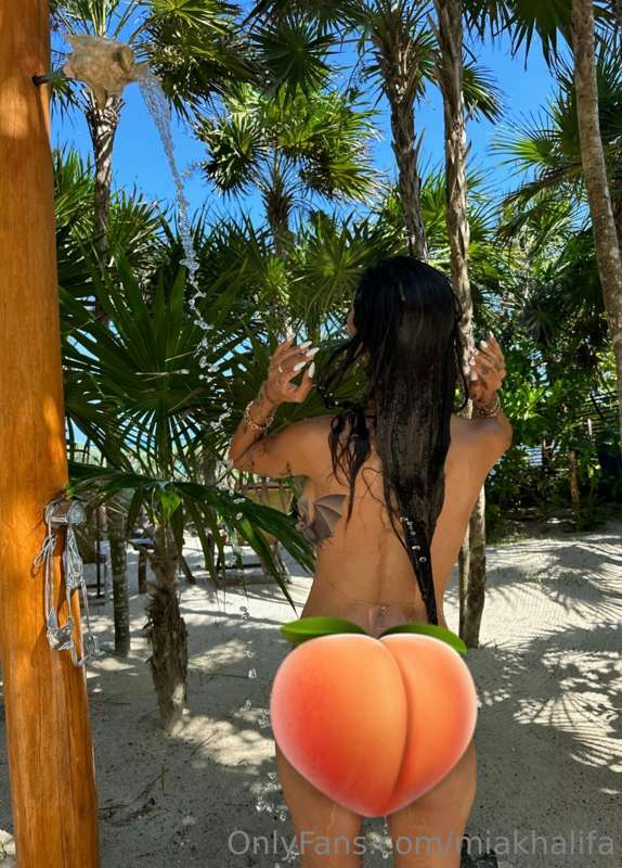 Foto 635 de Mia Khalifa en Tocromo