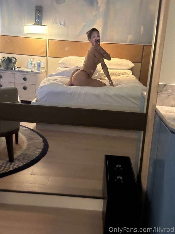 You're welcome here papi... I'm just waiting for you 😏🥵Go to..