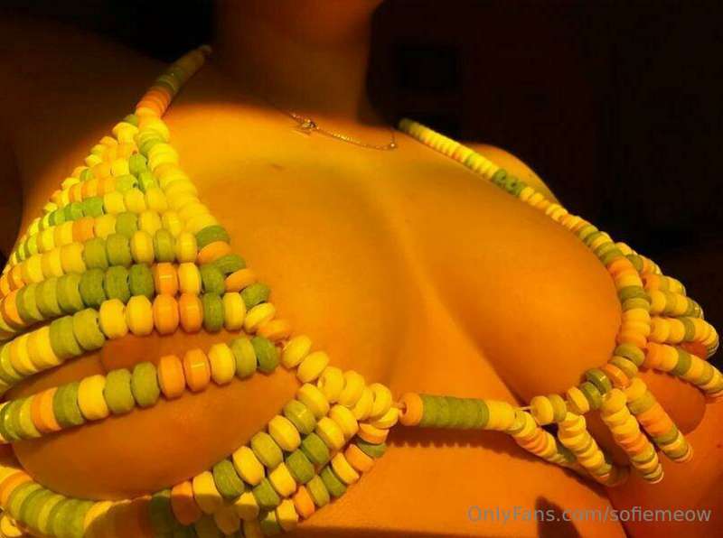 BIG titty reminder to turn those autorenews on now that I ha..
