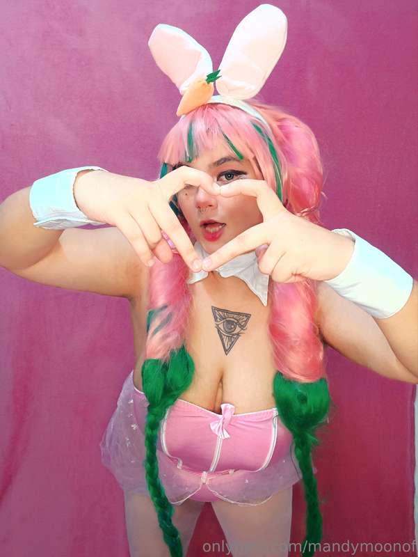 mandymoonof photo