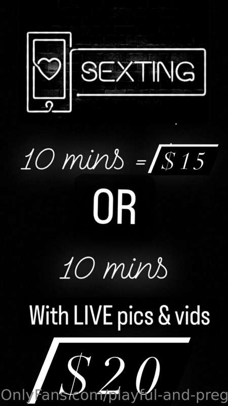 playful-and-pregnant