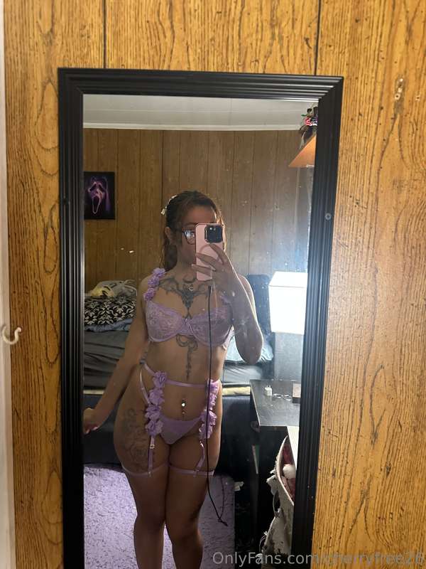 Some sexy lingerie for you 😚
