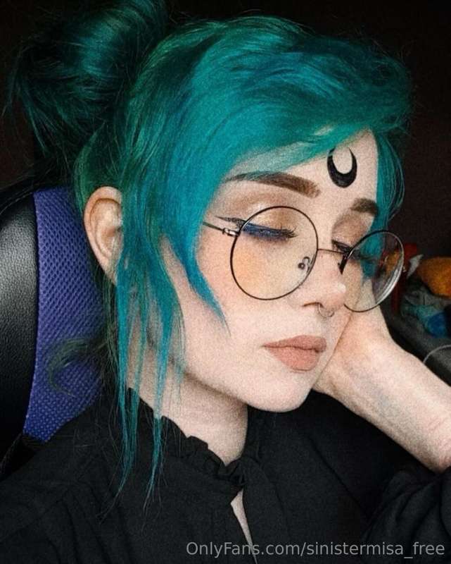 just getting visions of your fantasies 🔮