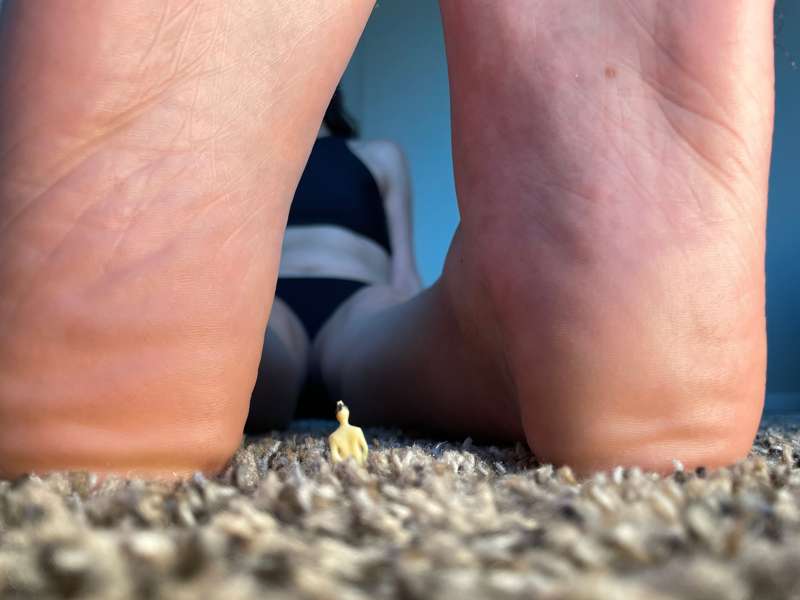 Heel crushing is so much more satisfying when you think i do..