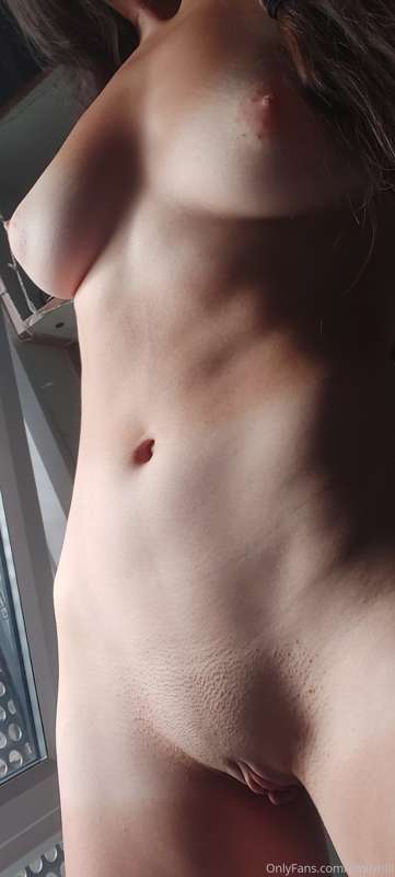 emilyhill image #3