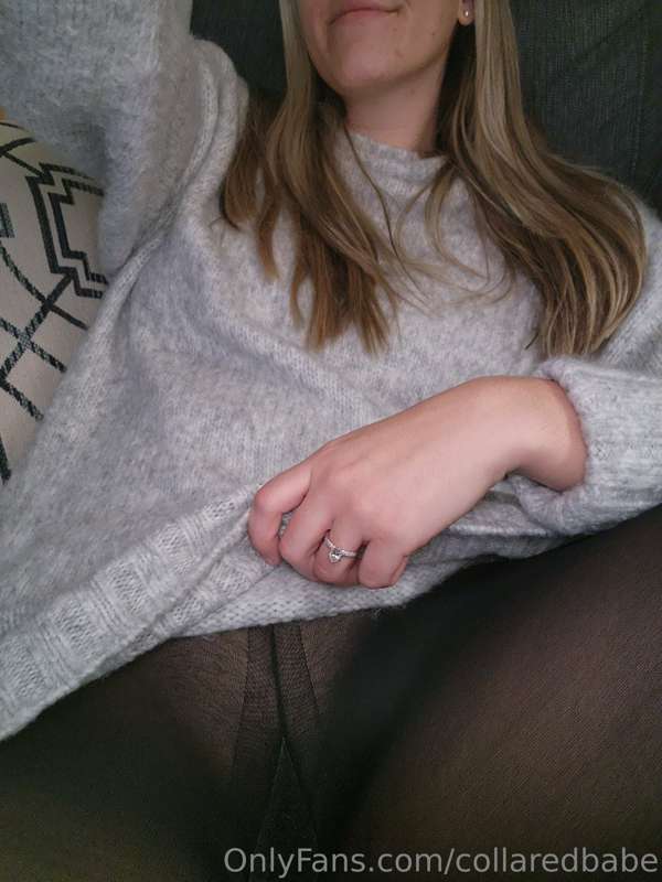 collaredbabe image #1