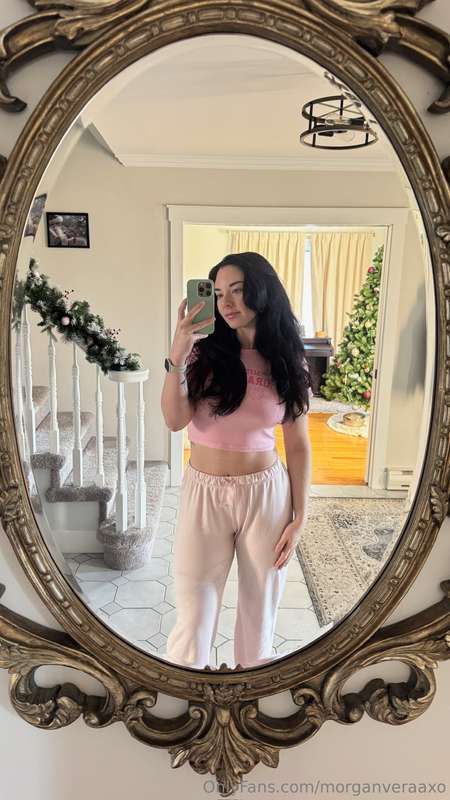 morganveraaxo