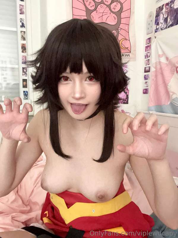 BOO