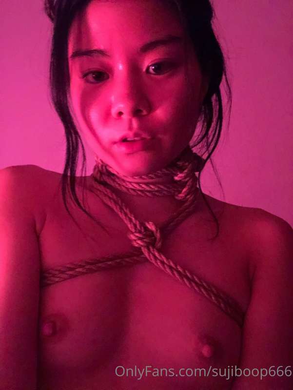 Made this sexy shibari tie today 🥵 love decorative ties that..