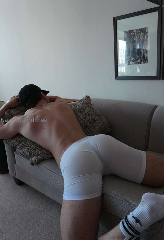I think white socks are becoming my thing. 