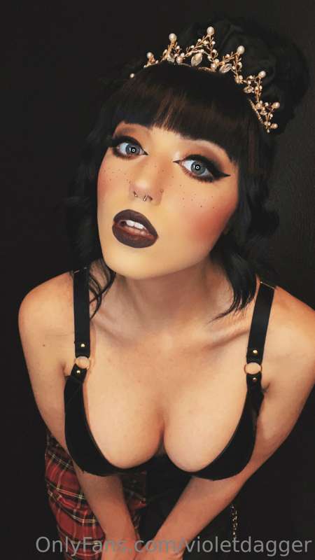 violetdagger_free