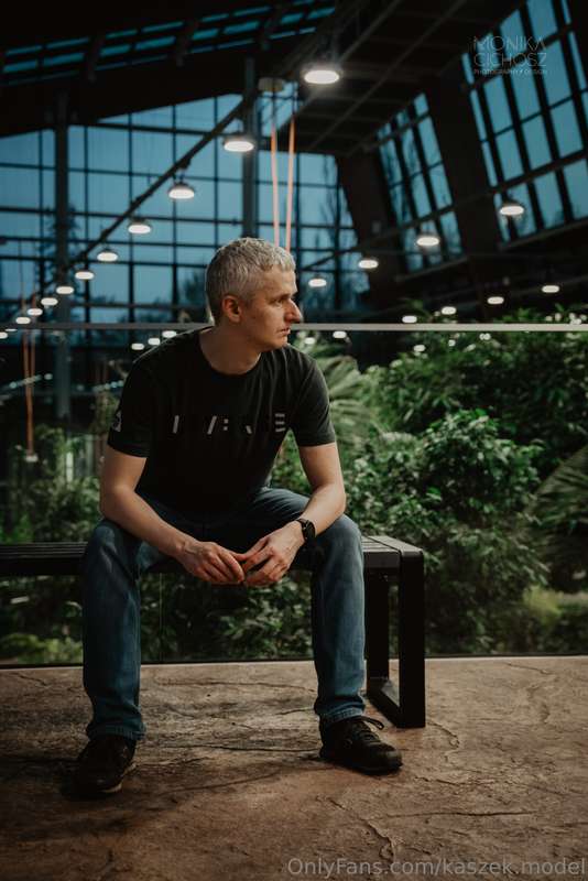 kaszek.model