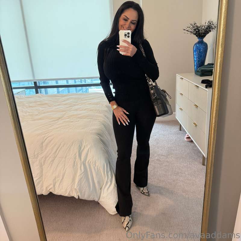 Foto 448 de Ava Addams no Tocromo