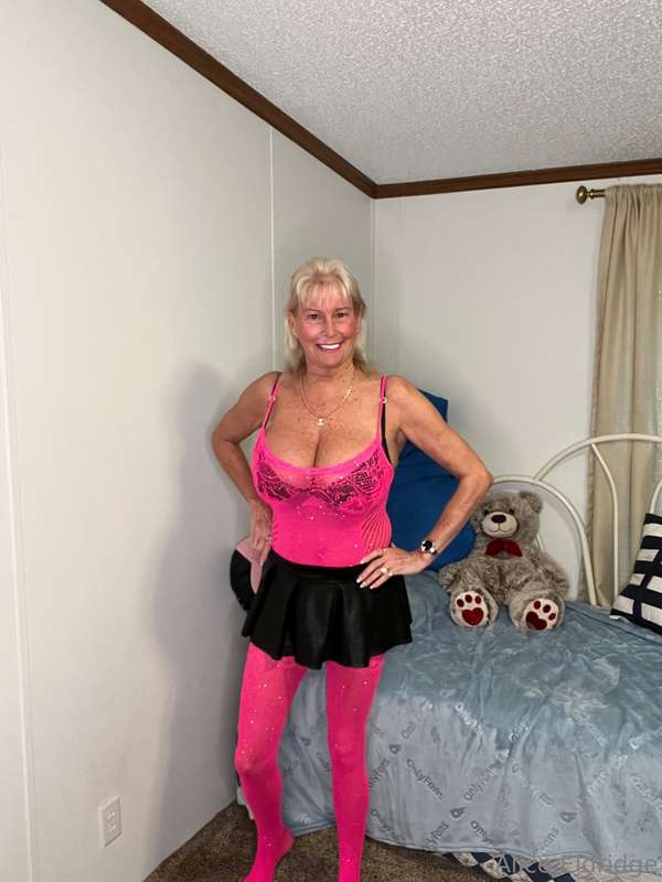 hotazzchick