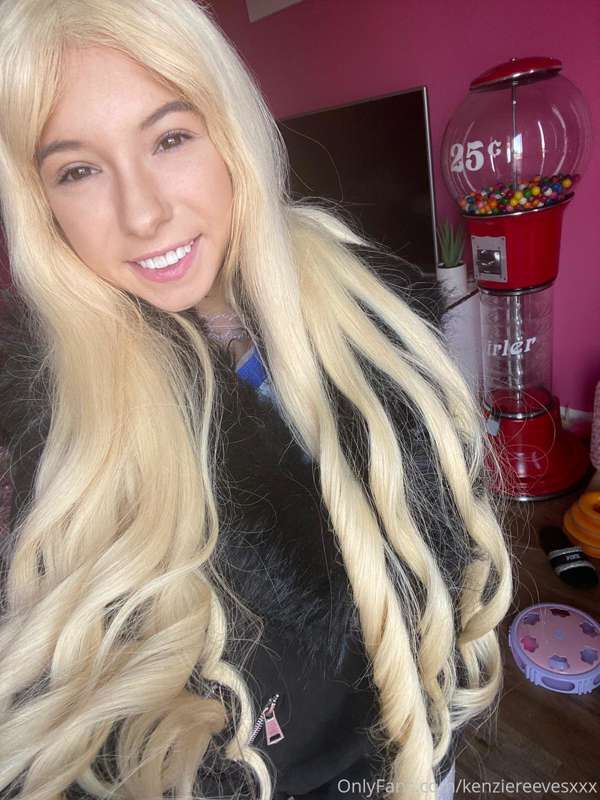 Photo 405 de Kenzie Reeves sur Tocromo