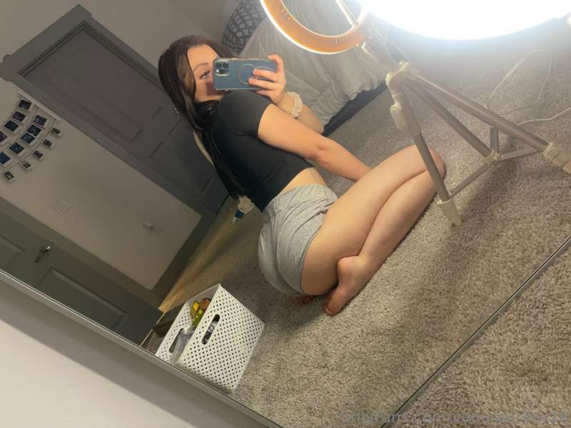 vanessariley18