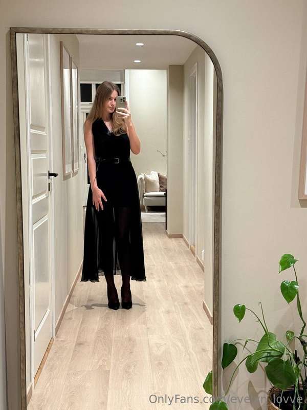 ✨ Just feeling like myself — soft, confident, and a little u..