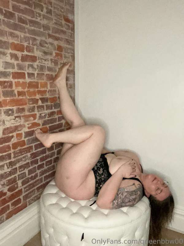 queenbbw00 image #0
