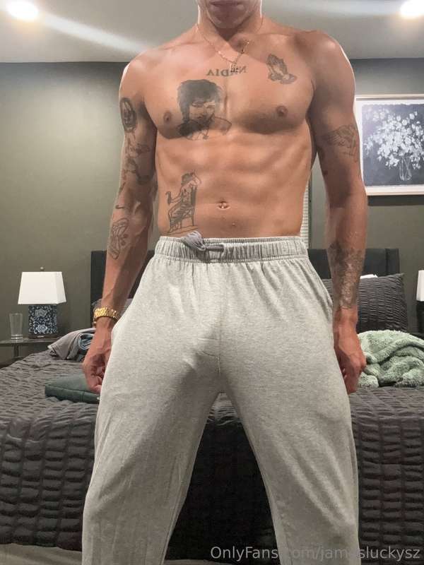 jamesluckysz