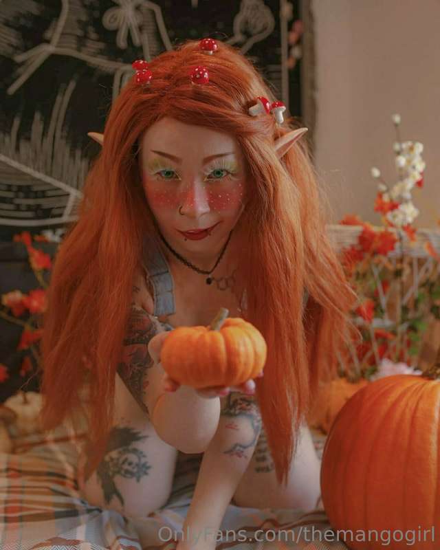 New set landed on my OF https://onlyfans.com/leto.the.hobbit..