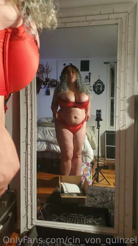 List of video plans: - Oiling up my tits - Pantyhose ripping..