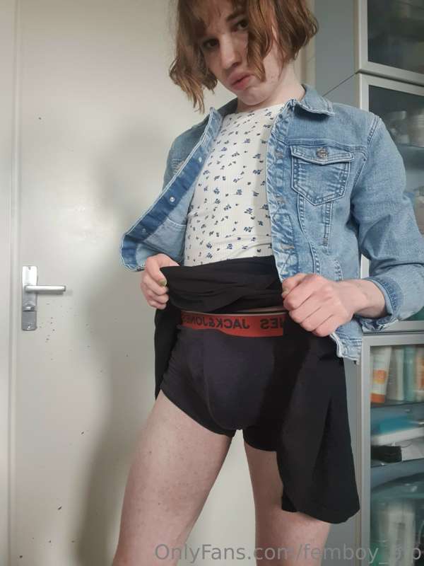 femboy_pfp image #0