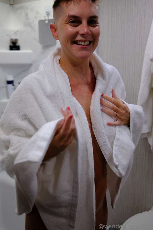 I know you wanna rip this towel off me as I show off my nude..
