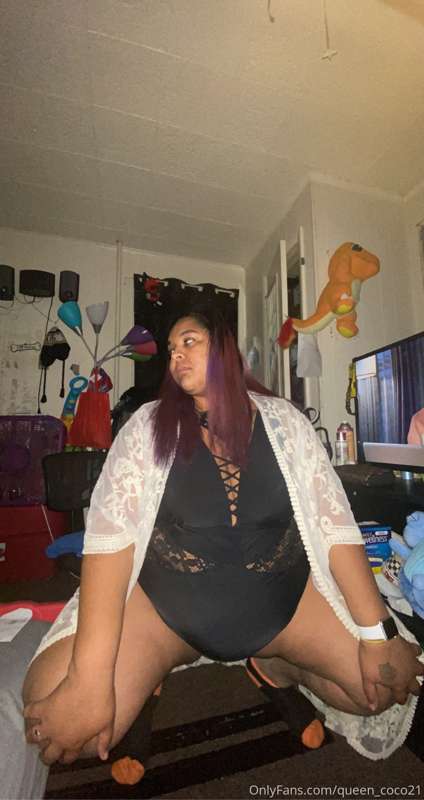 I’m being sexy back 😜😏🤫🤤