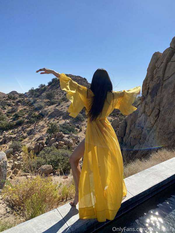 Foto 615 de Mia Khalifa en Tocromo