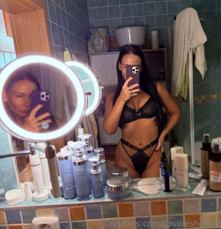 coupleshow69