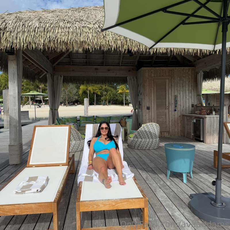 Foto 399 de Ava Addams no Tocromo