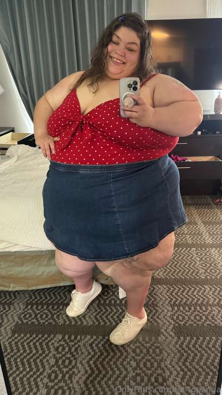 the only thing big and beautiful about this week is me (and ..