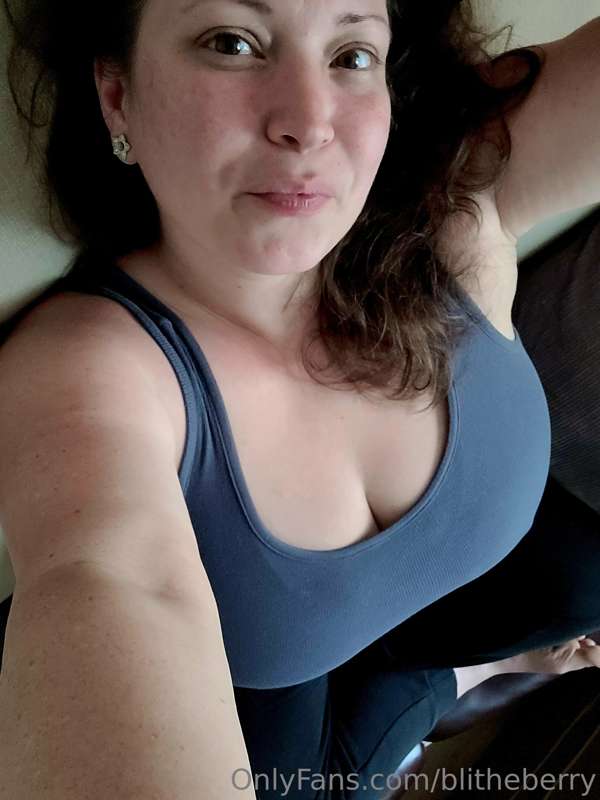 Good morning baby 🥰
It's Friday!