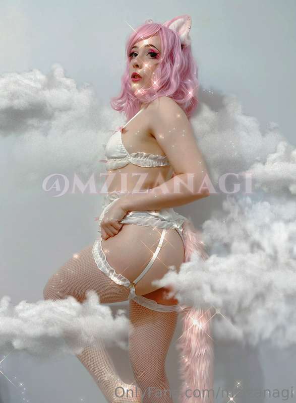 social media content >:) 🐱💗

heheh my butt looks good in thi..