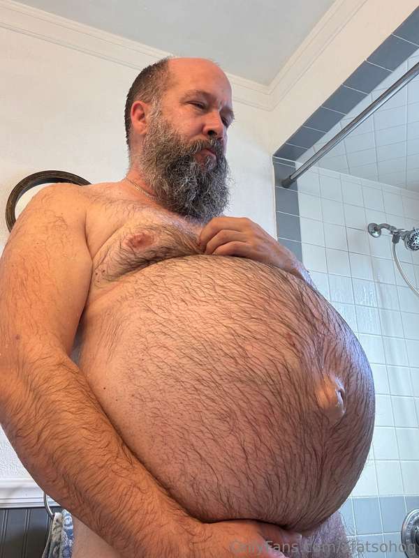 Grizzly clean or a dirty pig?