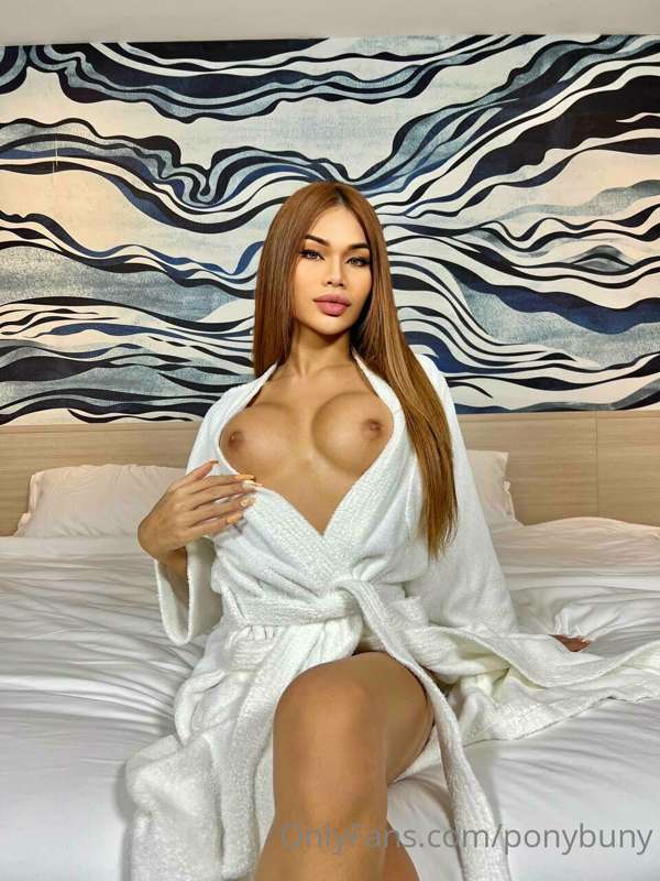 How many times a day would you fuck me? 😈💦
