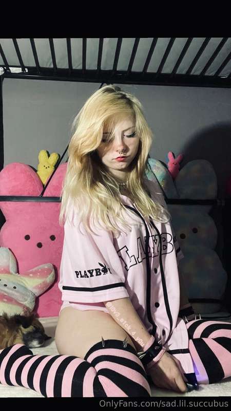 sad.lil.succubus