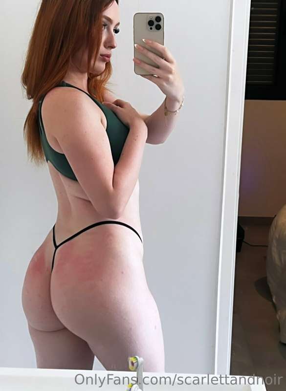 scarlettandnoir
