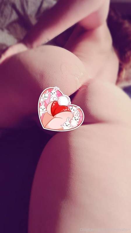 💋Licking ice cream? 😛👅 Wet pussy wants you to look at her @a..