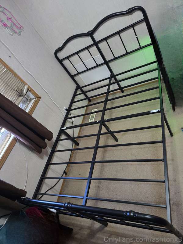 My new bedframe is finally built and now we can do some naug..