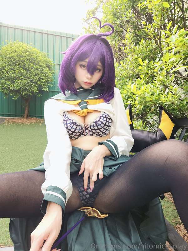 hitomicosplay