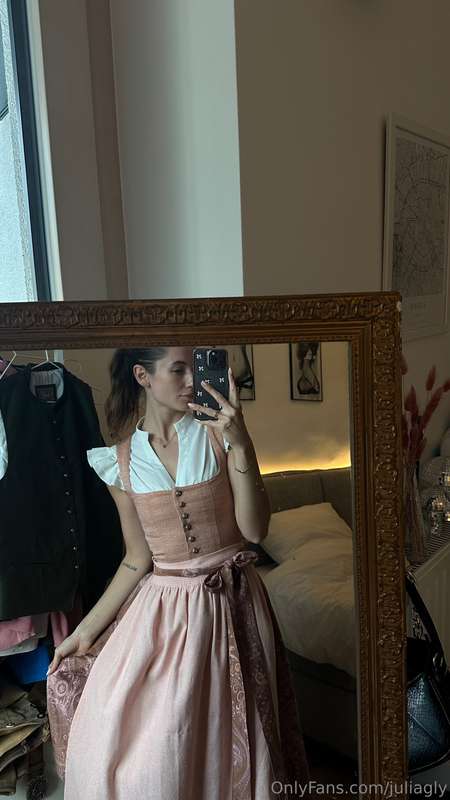 This years Dirndl ☀️ ...more in your DMs 💕