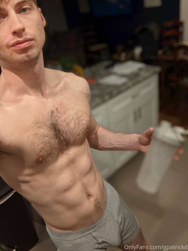 🔓 to see the results of a GREAT leg day 🍑.
3 for one deal 🏷️..